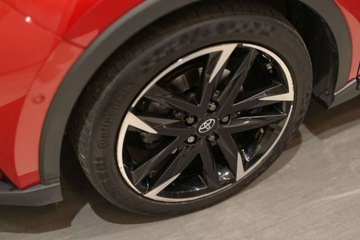 Toyota C-HR I Crossover Facelifting 2.0 Hybrid Dynamic Force 184KM 2022 Toyota C-HR 2.0 Hybrid GR Sport 2.0 Hybryda 184KM, zdjęcie 26