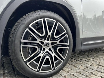 Mercedes GLB SUV 2.0 200d 150KM 2025 MERCEDES-BENZ GLB 200 d 4-Matic AMG Line 2.0 (150KM) 2025, zdjęcie 4