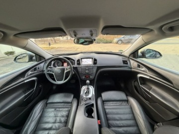 Opel Insignia I Sports Tourer 2.0 CDTI BiTurbo ECOTEC 195KM 2013 Opel Insignia Cosmo Sport Tour 2.0 CDTI 195KM Navi, zdjęcie 33