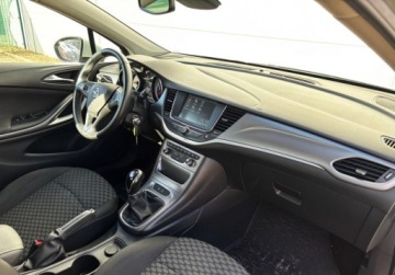 Opel Astra K Hatchback 5d 1.4 Turbo 125KM 2018 Opel Astra 1.4 T 125KM MT6 Enjoy Salon PL FV23 1.4 Benzyna 125KM, zdjęcie 13