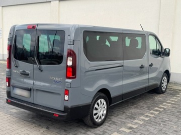 Renault Trafic III Combi 2.0 dCi  150KM 2023 Renault Trafic Long 9 osobowy 2.0 DCI 150 KM Rok 2023 Przewoz osob niepeln, zdjęcie 3
