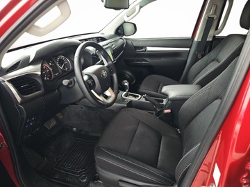 Toyota Hilux VIII Podwójna kabina Facelifting 2.8 D-4D 204KM 2023 Toyota Hilux 2.8 D-4D Double Cab SR5+ 4x4 2.8 D-4D, zdjęcie 6