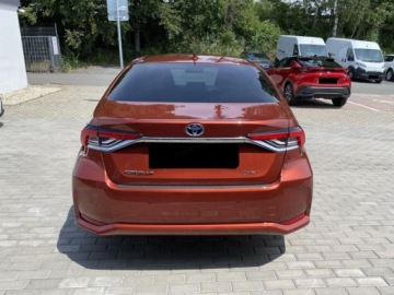 Toyota Corolla XII Sedan Facelifting 1.8 Hybrid 140KM 2026 Od ręki - Style 1.8 Hybrid 140KM | Podgrzewane fotele!, zdjęcie 3