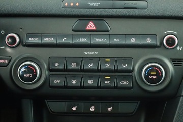 Kia Sportage III SUV Facelifting 2.0 CRDi 136KM 2016 Kia Sportage 2.0 CRDi, Skóra, Navi, Xenon, zdjęcie 14