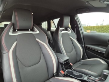 Toyota Corolla XII 2025 Toyota Corolla 2.0 Hybrid GR Sport Seria E21 (2019, zdjęcie 13