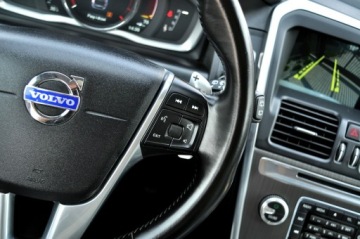 Volvo XC60 I SUV Facelifting 2.0 D4 DRIVE-E 181KM 2014 Volvo XC 60 LiFT Bi Xenon Ledy Skóra Navi Kamera, zdjęcie 28