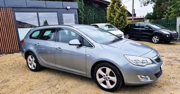 Opel Astra J Sports Tourer 1.4 Turbo ECOTEC 120KM 2011 Opel Astra BENZYNA nawigacja 2x PDC super okazja POLECAMY 1.4, zdjęcie 7