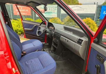 Fiat Uno II 1.4 i.e. 70KM 1998 Fiat Uno Zadbany 75 tys. km Gotowy do jazdy Zobacz 1.4 Benzyna 69KM, zdjęcie 15