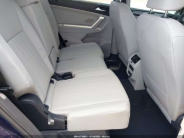 Volkswagen Tiguan II 2022 Volkswagen Tiguan 2.0T SE 2022 2.0 Benzyna 184KM, zdjęcie 12