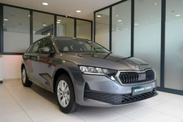 Skoda Octavia IV Liftback 1.5 TSI EVO 150KM 2026 Škoda Octavia Skoda Octavia Combi Drive Essence, zdjęcie 1