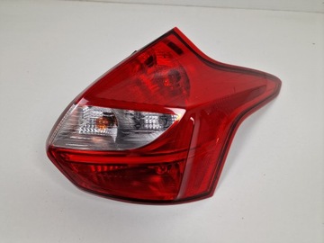 FORD FOCUS MK3 HB H/B LAMPA TYLNIA PRAWA ORG.