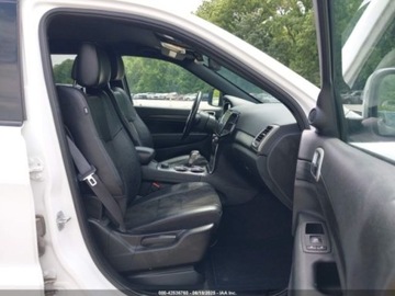 Jeep Grand Cherokee IV 2022 Jeep Grand Cherokee 2022 WK Laredo X 4X4 3.6 Benzyna 293KM, zdjęcie 8