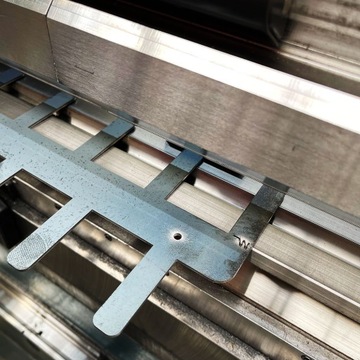 НАСТЕННАЯ ВЕШАЛКА ДЛЯ ОДЕЖДЫ С 25 КРЮЧКАМИ LOFT