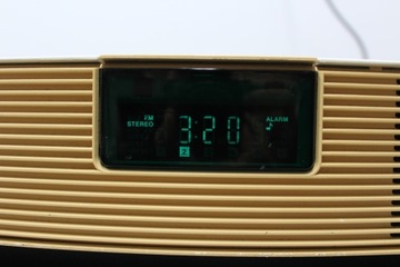 Радиочасы Bose Wave Radio AWR1-2W
