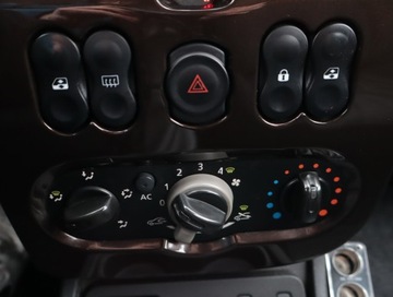 Dacia Duster I SUV 1.6 16V 105KM 2012 Dacia Duster 1.6 16V, Salon Polska, Klima, zdjęcie 12