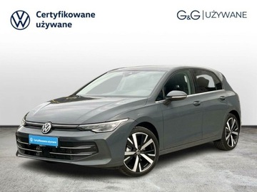 Volkswagen Golf VIII Variant 1.5 eTSI 150KM 2024 Volkswagen Golf 1.5 Benzyna 150KM
