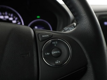 Honda HR-V II SUV 1.5 i-VTEC 130KM 2018 Honda HR-V 1.5 i-VTEC Elegance Nawigacja Tempomat, zdjęcie 27