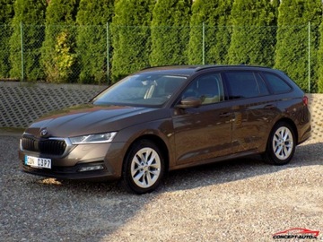 Skoda Octavia III Kombi Facelifting 2.0 TDI 150KM 2020 Skoda Octavia 150KM Led Parkdistance Navi Digital Automat 2.0 Diesel 150KM, zdjęcie 8