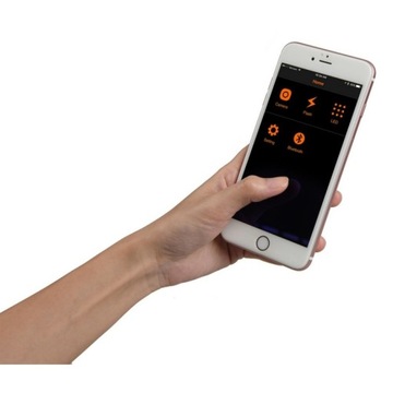 Quadralite A1 - вспышка для смартфона