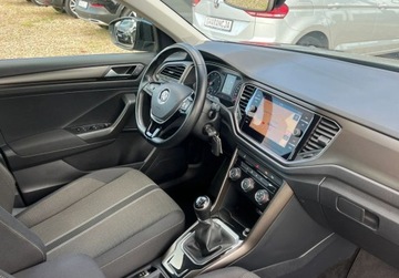 Volkswagen T-Roc I SUV 1.5 TSI ACT 150KM 2018 Volkswagen T-Roc 1.5BENZ. 150KM Xenon Led Navi Kamera Klima Parkasist Stan, zdjęcie 18