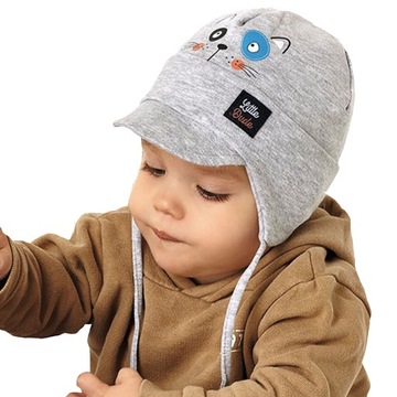 CZAPKA CHŁOPIĘCA Z DASZKIEM WIĄZANA BAWEŁNA r44 46