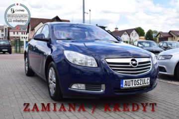 Opel Insignia I Sedan 2.0 CDTI ECOTEC 110KM 2010 Opel Insignia 2.0 CDTI, Zarejestrowany, Limuzyna, Tempomat, Klima, Rok Gwa