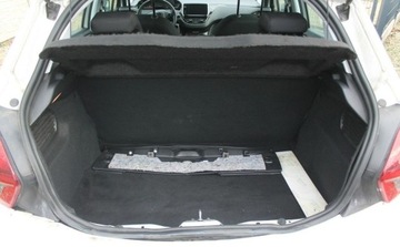 Peugeot 208 I Hatchback 5d Facelifting 1.6 BlueHDi 75KM 2017 Peugeot 208 1.6 Diesel 75KM, zdjęcie 11