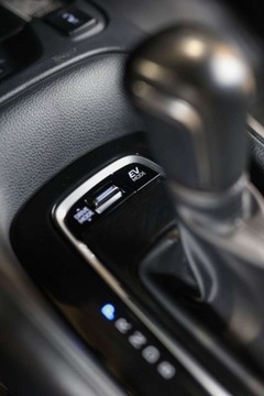 Toyota Corolla XII TS Kombi 1.8 Hybrid 122KM 2022 Toyota Corolla 1.8 Hybrid Comfort Business 1.8 Hybryda 122KM, zdjęcie 9