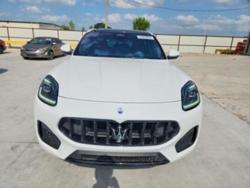 Maserati 2023 Maserati Grecale Modena, niska akcyza, mhev 2.0 Benzyna 300KM, zdjęcie 2