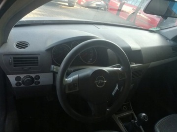 DESKA ROZDĚLOVAČE KONZOLA OPEL ASTRA H III 3 2007R