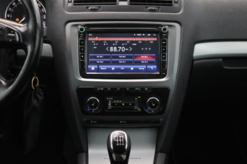 Skoda Octavia II Kombi 2.0 TDI CR DPF 110KM 2012 Skoda Octavia 2.0 TDI, Klima, Klimatronic, zdjęcie 11