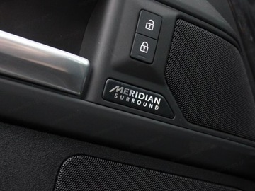 Land Rover Defender IV (L663) Hard Top 90 3.0D R6 250KM 2025 Defender 110 D250 X-Dynamic HSE 3.0 (250KM) 2025, zdjęcie 9