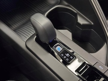 Toyota C-HR II 2025 Od ręki - Style 2.0 Hybrid AWD 180KM | Podgrzewane fotele!, zdjęcie 10