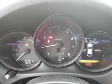 Porsche Macan 2022 Porsche Macan 2022 2.0l 2.0 Benzyna 261KM, zdjęcie 9