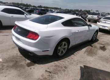 Ford Mustang VI 2020 Ford Mustang 2020, 2.3L, PREMIUM, po gradobiciu, zdjęcie 3