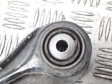 33326777980 KOLENO ZADNÍ PRAVÝ 116 D 85 2009 BMW 1 (E87)