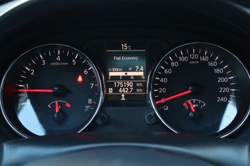 Nissan Qashqai I Crossover Facelifting  1.6 117KM 2013 Nissan Qashqai+2 1.6 i, 7 miejsc, Skóra, Navi, zdjęcie 10