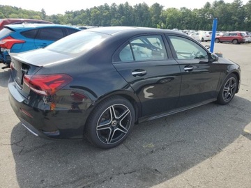 Mercedes Klasa A W177/V177 2021 Mercedes-Benz Klasa A 220 4Matic 2021 2.0l 2.0 Benzyna 188KM, zdjęcie 3