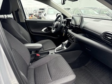 Toyota Yaris IV Hatchback 1.5 Hybrid Dynamic Force 116KM 2023 Toyota Yaris Hybrid 1.5 Comfort IV (2020-) Hybrid, zdjęcie 6