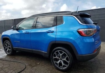Jeep Compass II 2025 Jeep Compass Auta z USA - Zapytaj o wiecej ofert 1.4 Benzyna 170KM, zdjęcie 8