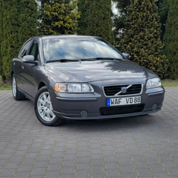 Volvo S60 I 2.4 D5 163KM 2006 Volvo S60 2.4D Automatik Momentum Skóra, Alufelgi, zdjęcie 1