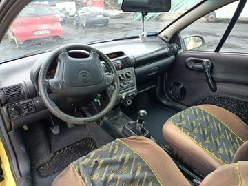 Opel Tigra 1997 Opel Tigra 1.7 97r, zdjęcie 6