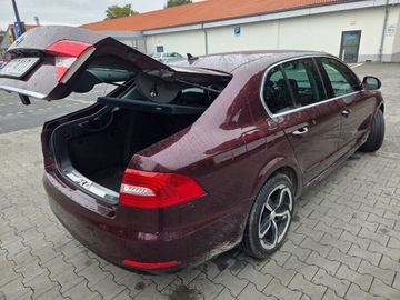 Skoda Superb II Sedan Facelifting 2.0 TDI CR DPF  140KM 2014 Skoda Superb 2.0 2014, zdjęcie 5