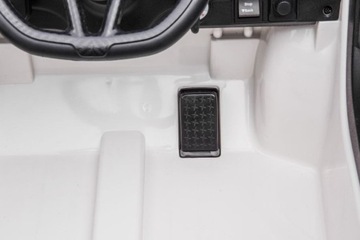 MERCEDES MCLAREN АККУМУЛЯТОР 2x45W ДЕТСКИЙ ПИЛОТ 2.4