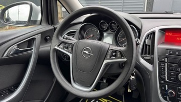 Opel Astra J Sports Tourer 1.4 Turbo ECOTEC 140KM 2012 Opel Astra Udokumentowany przebieg GWARANCJA 1.4 Benzyna 140KM, zdjęcie 32