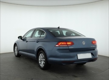 Volkswagen Passat B8 Limousine 2.0 TDI 150KM 2015 VW Passat 2.0 TDI, Salon Polska, Serwis ASO, zdjęcie 3