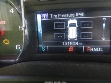 Chevrolet Suburban GMT900 2019 Chevrolet Suburban Lt 2019 5.3 Benzyna 355KM, zdjęcie 11
