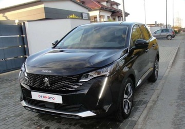 Peugeot 3008 II Plug-In Hybrid Facelifting 1.6 HYBRID 225KM 2022 Peugeot 3008 Plugin-in 1.6 Hybryda Plug-in 225KM