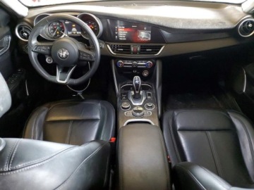Alfa Romeo Giulia II Sedan Facelifting 2.0 Turbo 280KM 2020 Alfa Romeo Giulia 2020. 2.0 Benzyna 280KM, zdjęcie 8