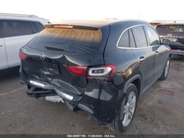 Mercedes GLA II 2022 Mercedes-Benz GLA 2022r., 2.0L 2.0 Benzyna 221KM, zdjęcie 3